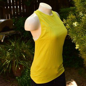 LULULEMON SWIFTLY TECH CREW NECK RACERBACK LIME